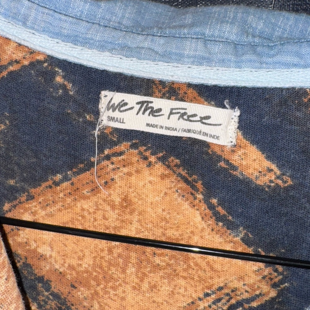 We the Free Statement Gone Rogue Mixed Print Long Sleeve Henley Top Size Small - Picture 5 of 6